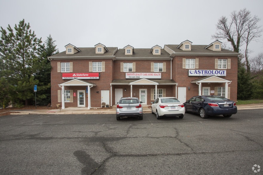 7200-7204 Fordson Rd, Alexandria, VA for lease - Primary Photo - Image 1 of 10