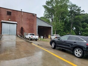 1130 Donald Lee Hollowell Pky NW, Atlanta, GA for lease Interior Photo- Image 2 of 5