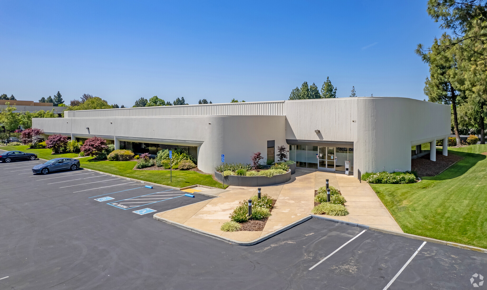 1561 Buckeye Dr, Milpitas, CA for lease Primary Photo- Image 1 of 19