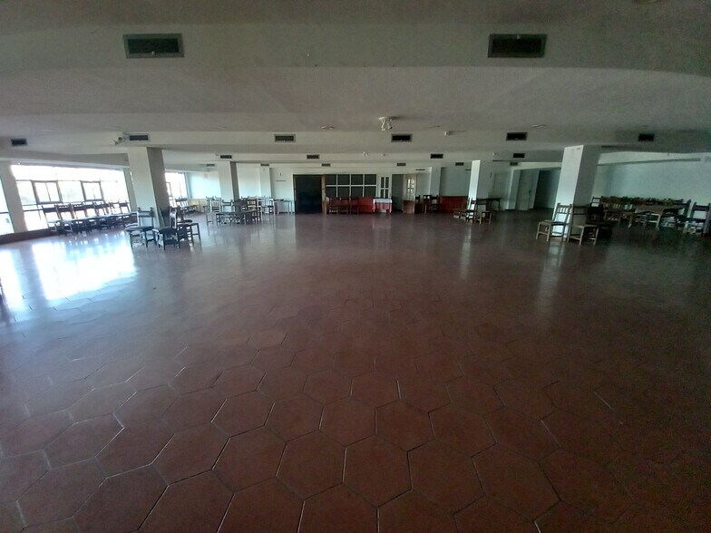 Paseo de la Florida, Madrid, Madrid for lease - Interior Photo - Image 3 of 8