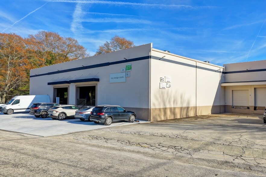 4784 Cantrell Rd, Flowery Branch, GA à vendre - Photo du bâtiment - Image 2 de 57