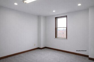 201 S Broad St, Lancaster, OH for lease Interior Photo- Image 1 of 1