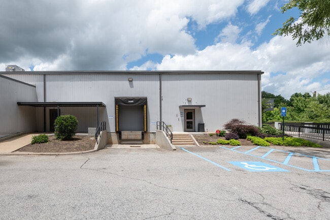 Plus de détails pour 1157 Battlecreek Rd, Jonesboro, GA - Industriel aux enchères