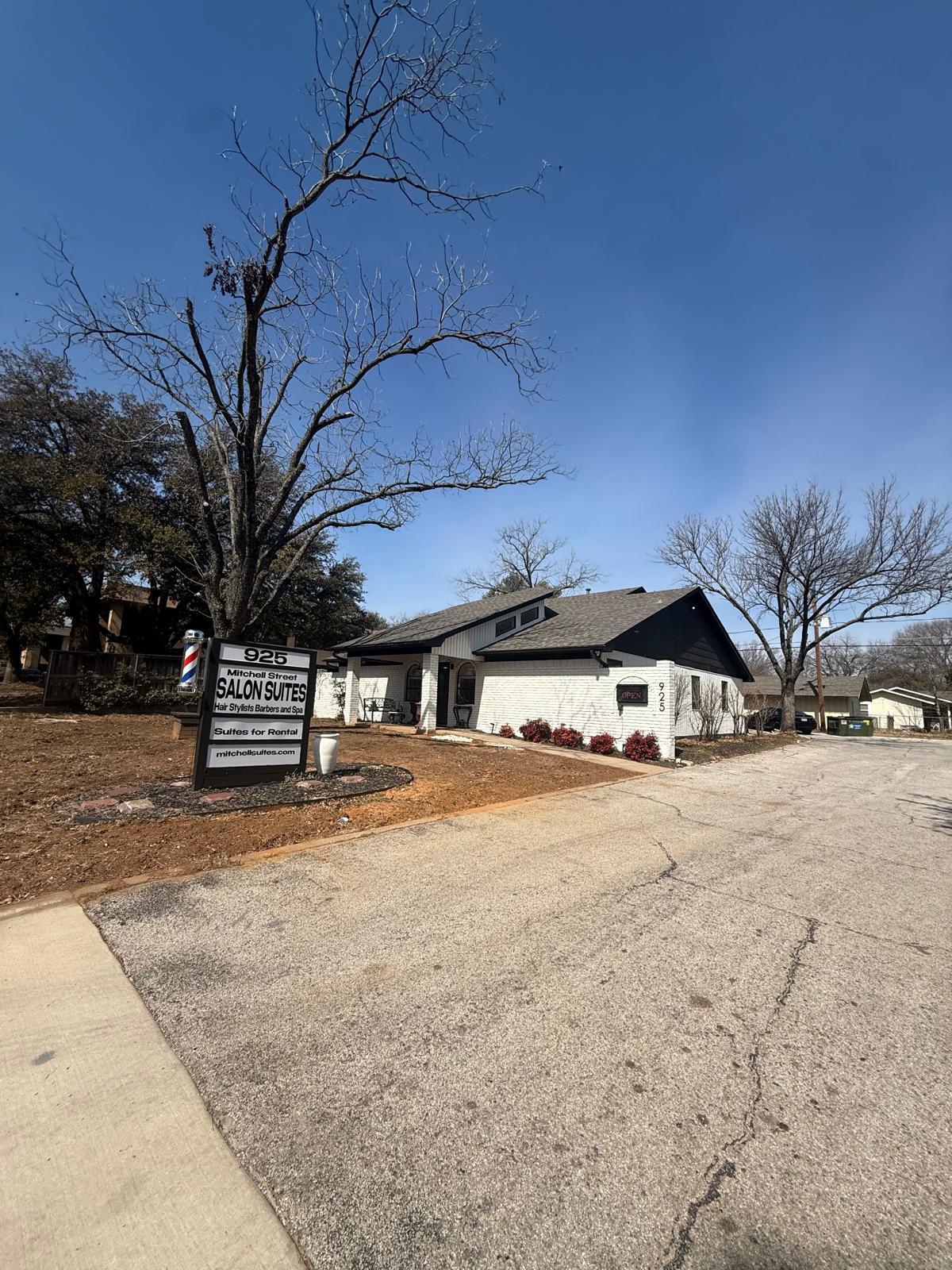 925 W Mitchell St, Arlington, TX for lease Primary Photo- Image 1 of 12