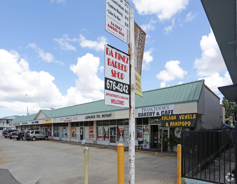 94-668 Farrington Hwy, Waipahu, HI for lease - Building Photo - Image 3 of 5