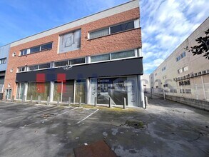 Industriel dans Mataró, Barcelona à louer Photo du bâtiment- Image 2 de 33