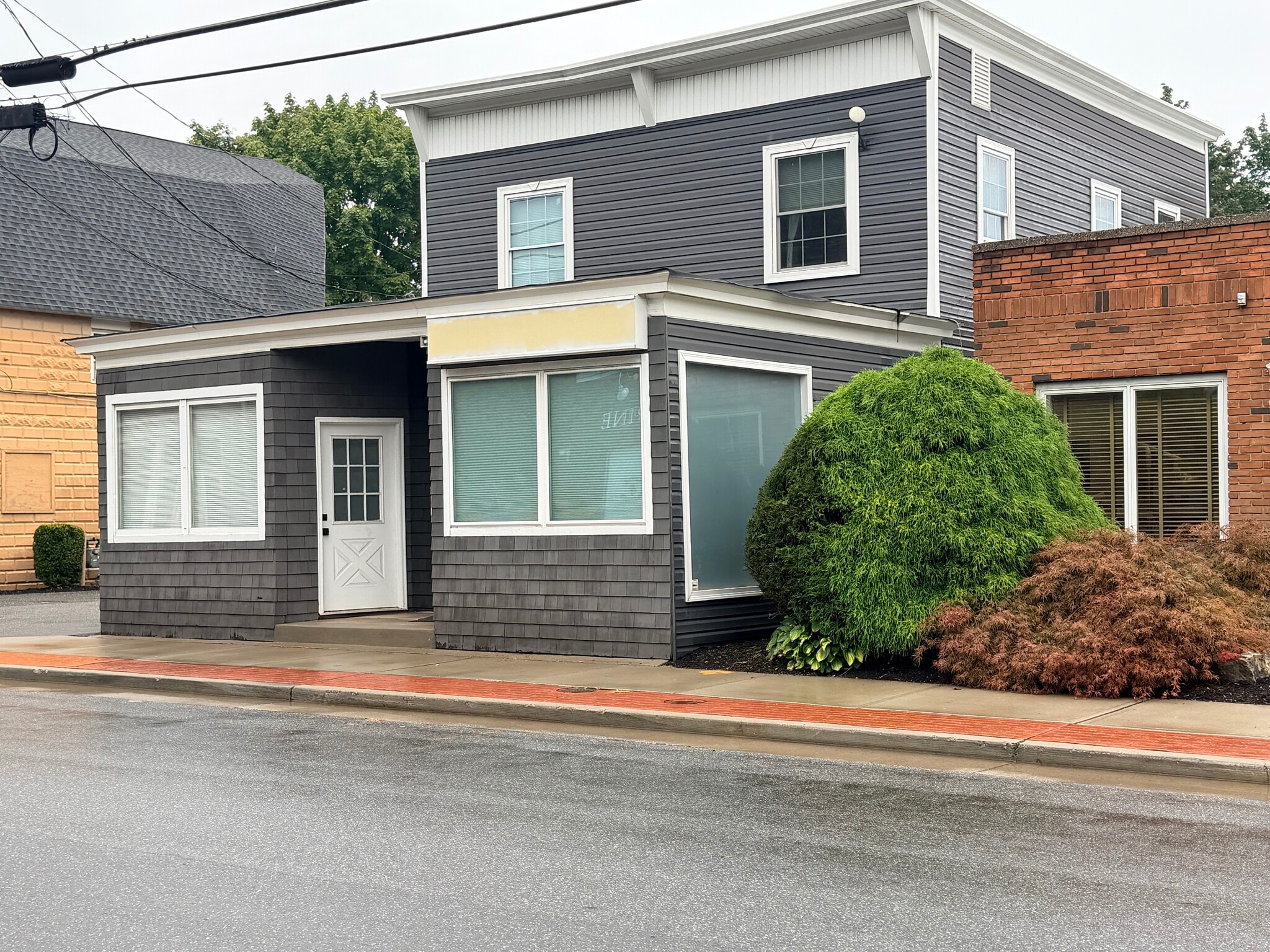 451 Lake Ave, Saint James, NY for lease Interior Photo- Image 1 of 11