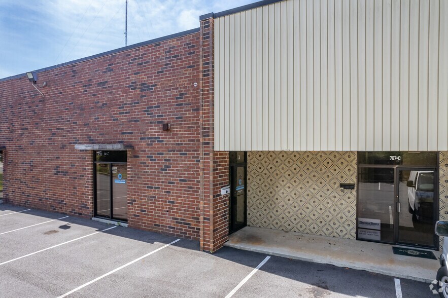 787 Hillcrest Industrial Blvd, Macon-Bibb, GA à louer - Photo du bâtiment - Image 3 de 4