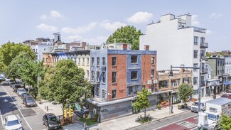 Plus de détails pour 689 Saint Marks Ave, Brooklyn, NY - Vente au détail à vendre