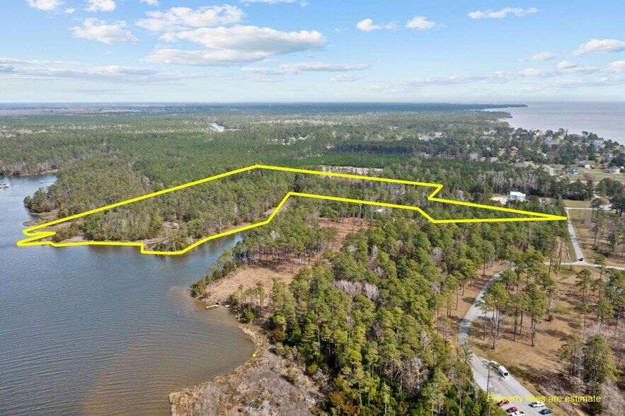 604 Shorey Dr, Oriental, NC for sale - Aerial - Image 2 of 27