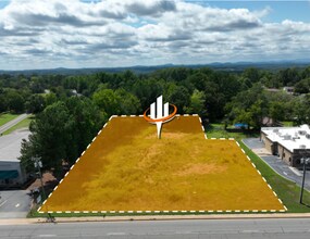 7613 White Horse rd, Greenville, SC for lease Interior Photo- Image 2 of 2