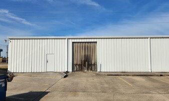 330 Rayford Rd, Spring TX - Warehouse