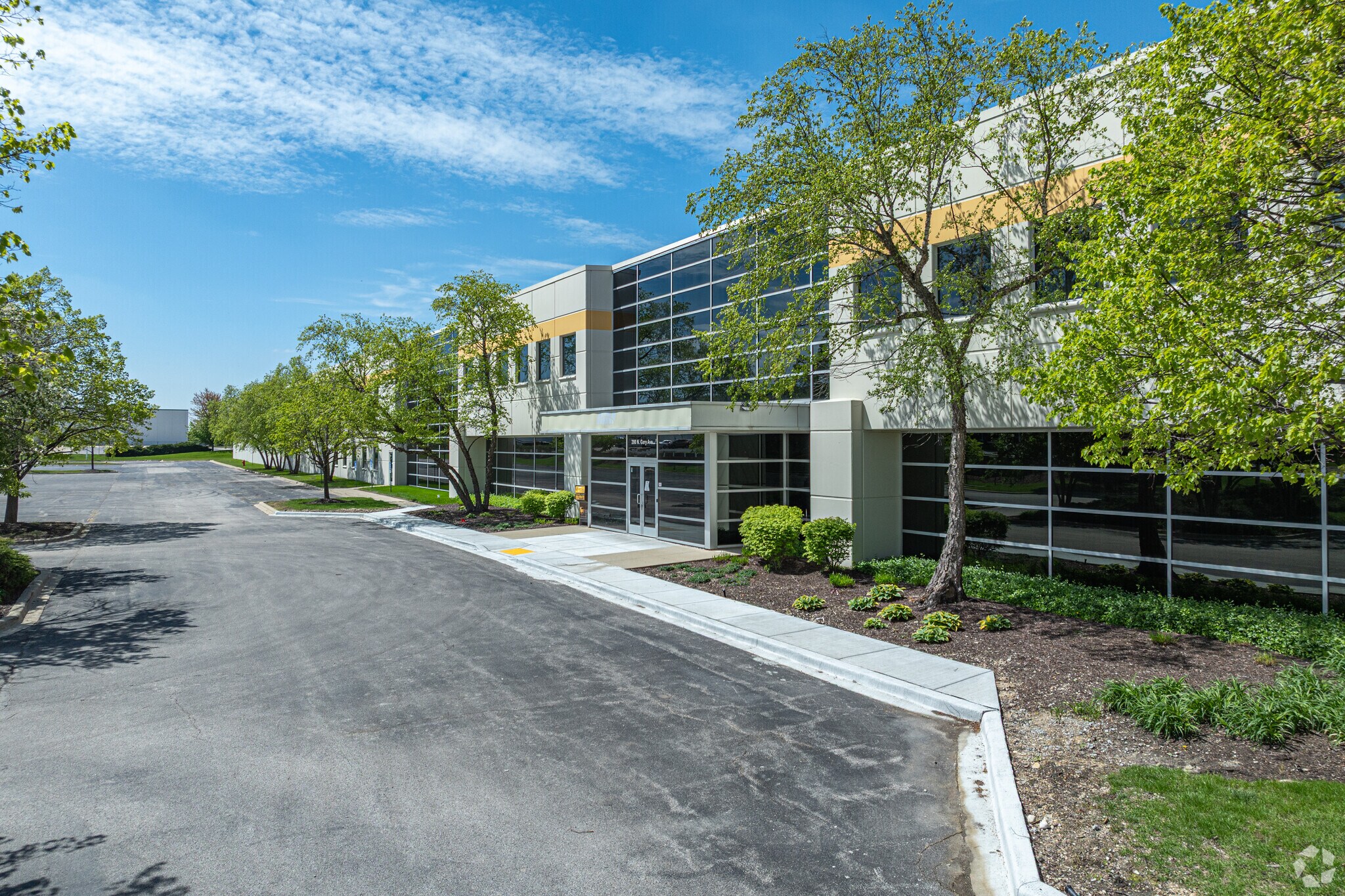 200 N Gary Ave, Roselle, IL à louer Photo principale- Image 1 de 7