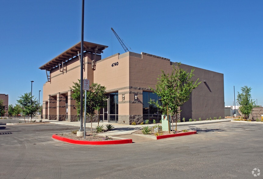4740 S 48th St, Phoenix, AZ for sale - Building Photo - Image 3 of 3