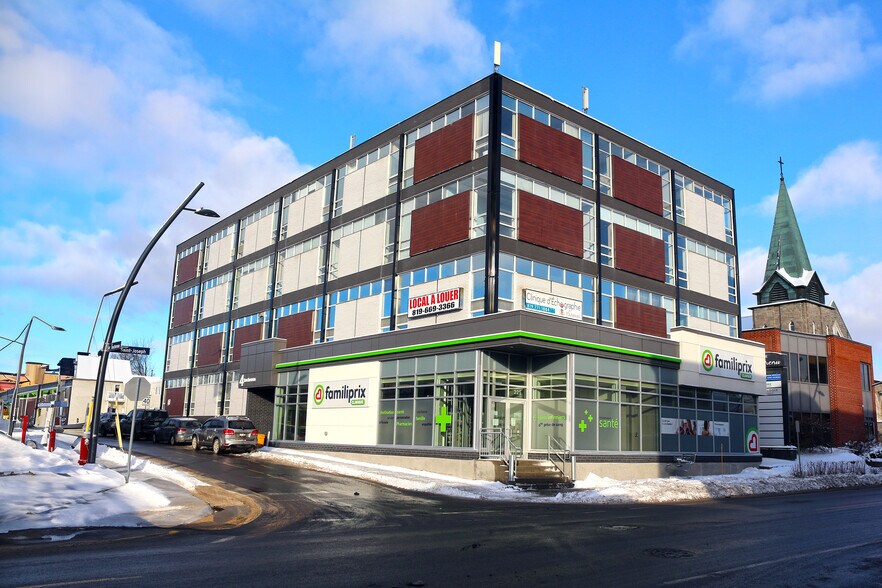 4 Rue Taschereau, Gatineau, QC à louer - Photo du bâtiment - Image 2 de 4