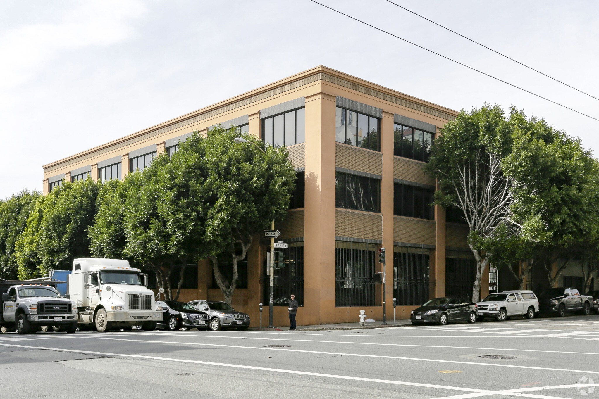 490 2nd St, San Francisco, CA à louer Photo principale- Image 1 de 43