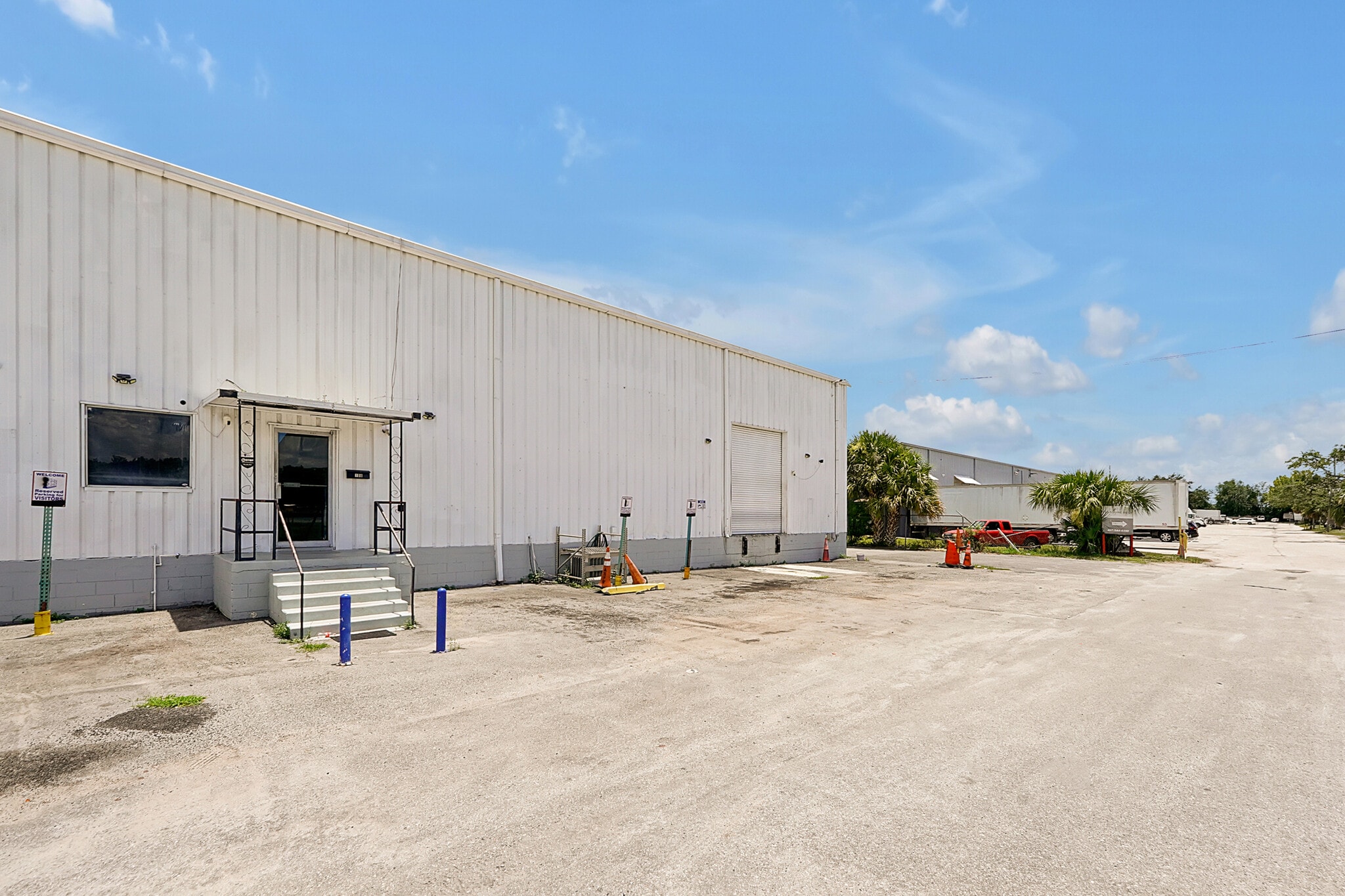 11435 Rocket Blvd, Orlando, FL for lease Building Photo- Image 1 of 44
