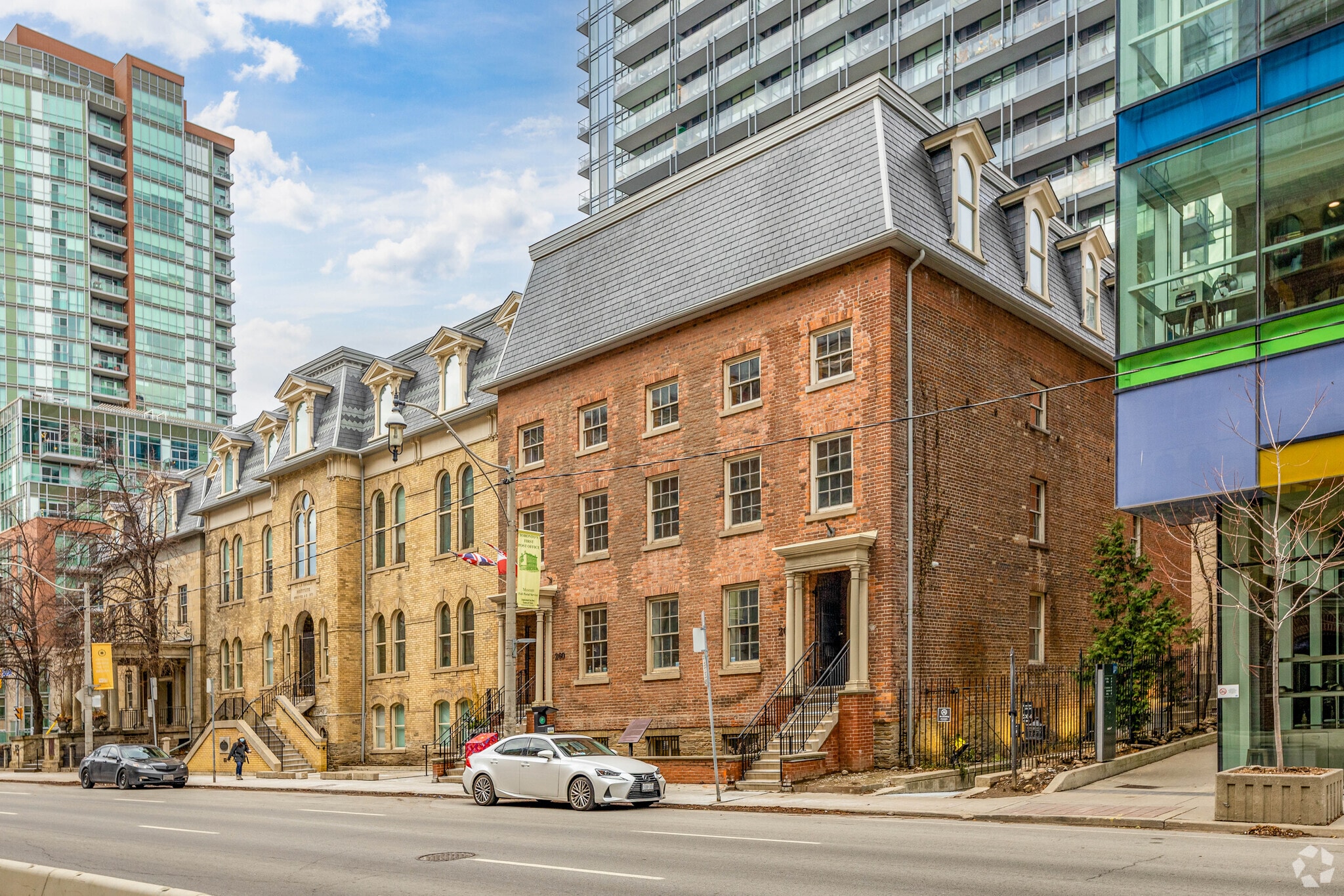 252-264 Adelaide St E, Toronto, ON for lease Primary Photo- Image 1 of 7