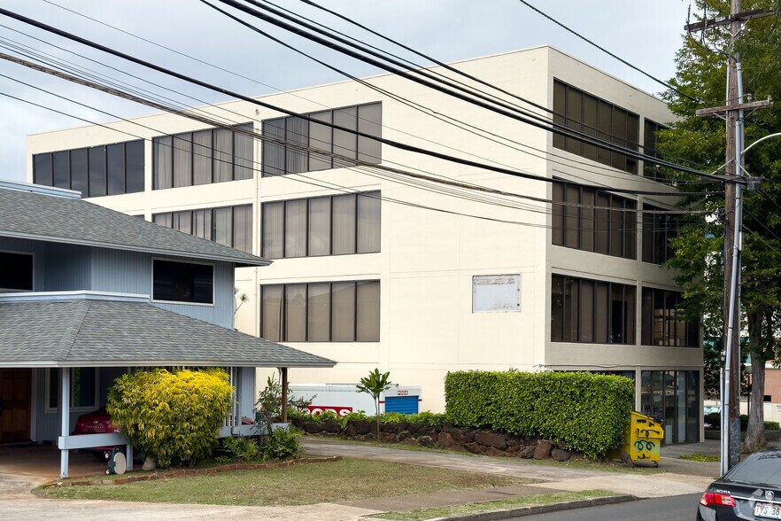 1144 10th Ave, Honolulu, HI à louer - Photo du bâtiment - Image 2 de 6