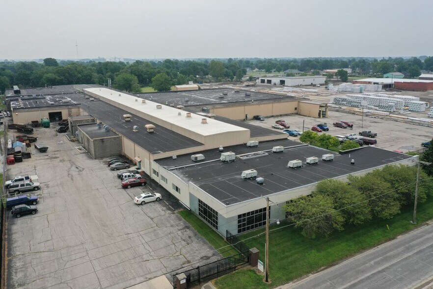 801 Berryman Pike, Tipton, IN à louer - Photo du bâtiment - Image 3 de 8