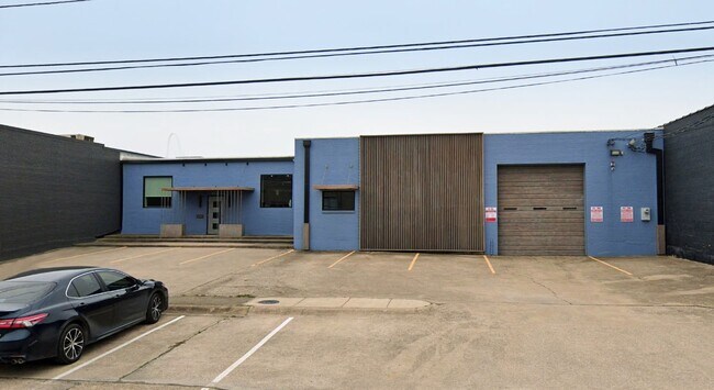 More details for 1027 Dragon St, Dallas, TX - Industrial for Lease