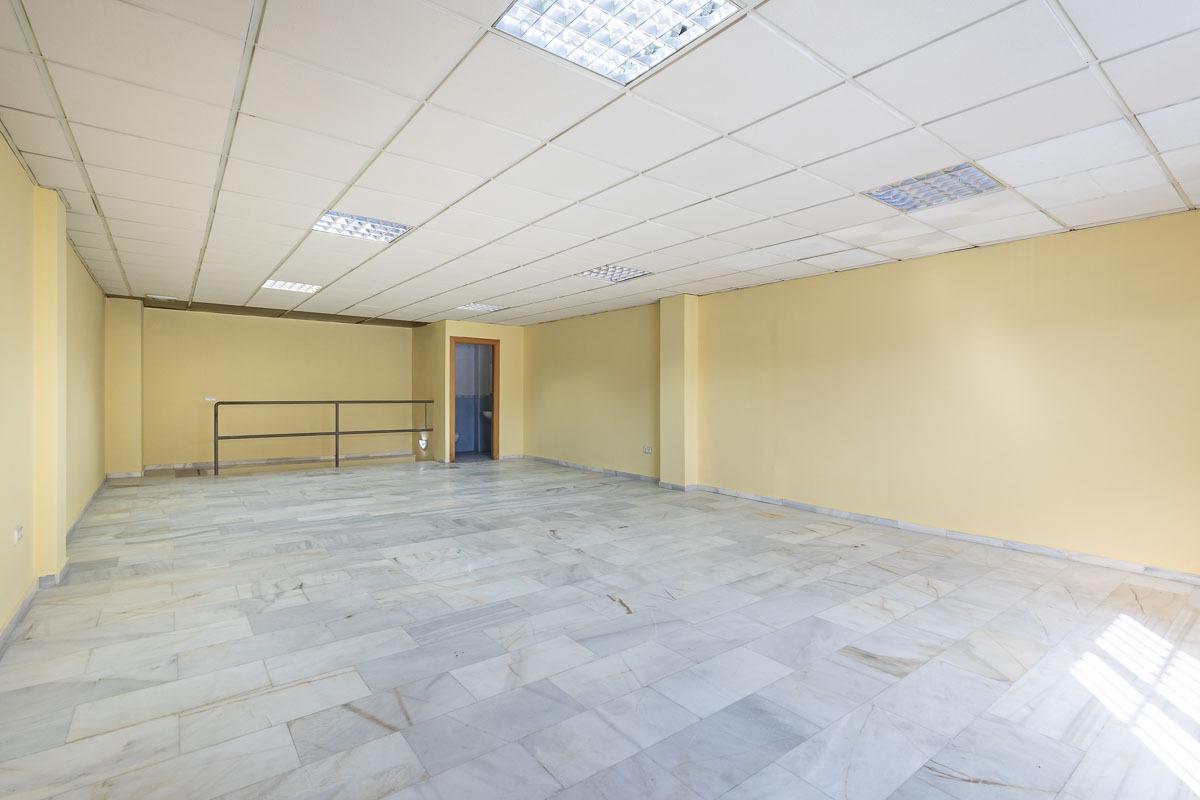 Avenida Juncaril, 128, Peligros, Granada for sale Interior Photo- Image 1 of 22