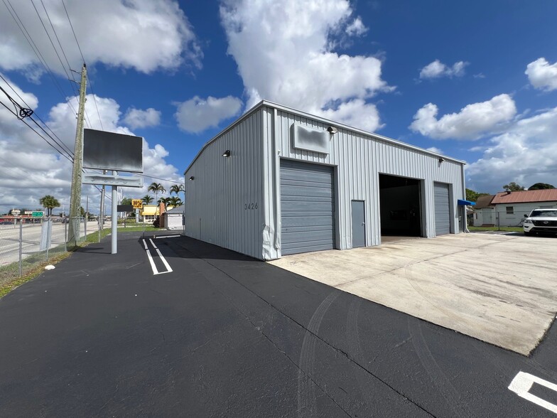 3426 S Military Trl, Lake Worth, FL for lease - Building Photo - Image 1 of 13