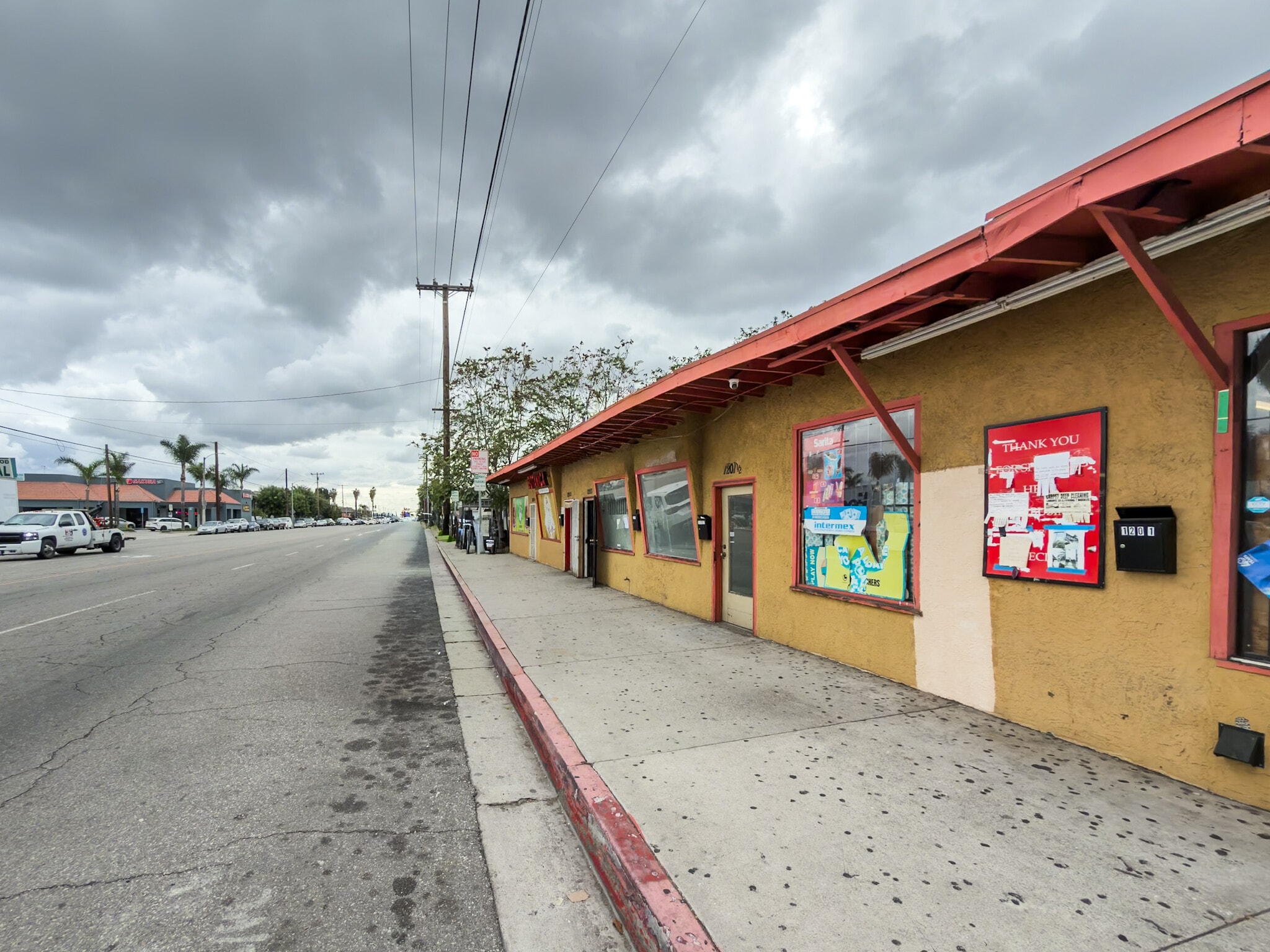 1201-1205 S Greenwood Ave, Montebello, CA for lease Interior Photo- Image 1 of 7