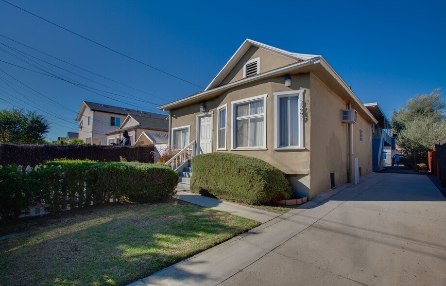 1245-1247 E 40th Pl, Los Angeles, CA à vendre - Photo du bâtiment - Image 1 de 1