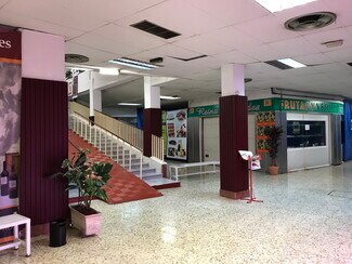 Plus de détails pour Calle Calvario, 13 I, Pozuelo de Alarcón - Commerce de détail à louer