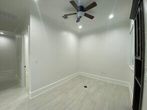 17820 Mound Rd, Cypress, TX for lease Interior Photo- Image 2 of 13