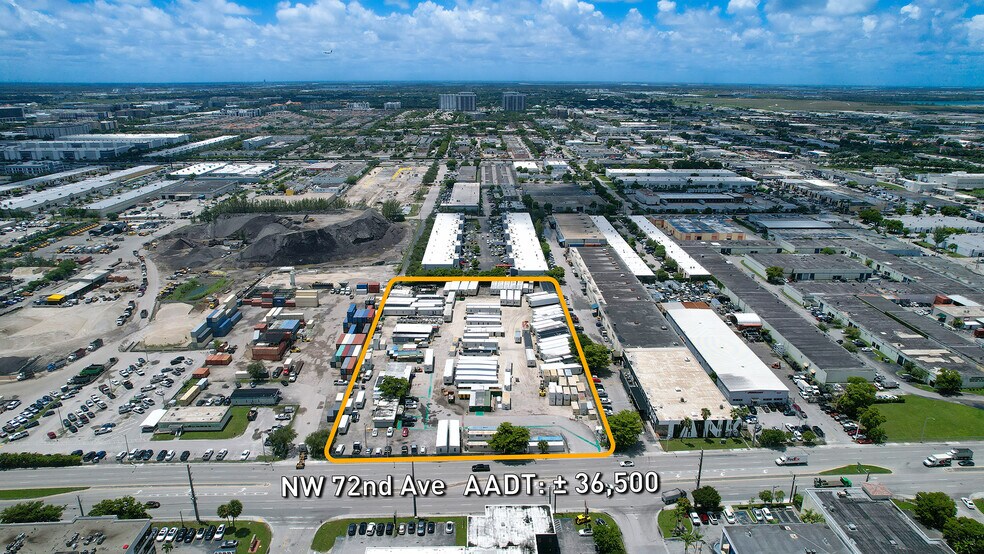 5000 NW 72nd Ave, Miami, FL à louer - Photo du bâtiment - Image 3 de 4