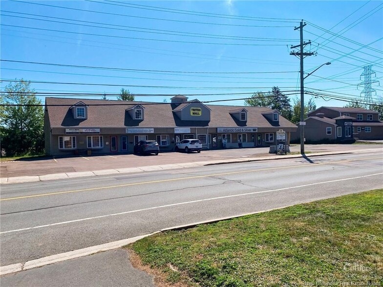 26 Trites Rd, Riverview, NB for sale - Primary Photo - Image 1 of 3