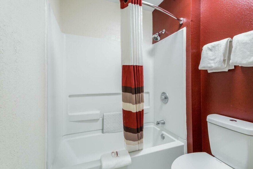 3304 W Highway 66, Gallup, NM à vendre - Photo du bâtiment - Image 3 de 17