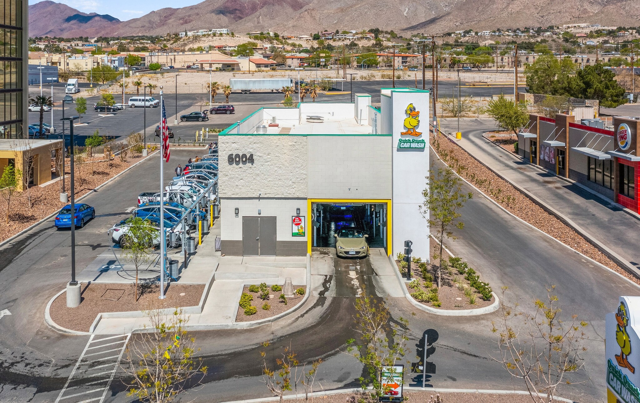 6004 N Mesa St, El Paso, TX for sale Building Photo- Image 1 of 6