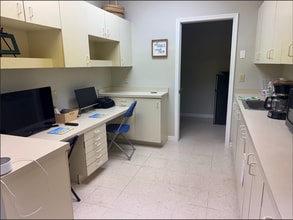 9200 Bonita Beach Rd, Bonita Springs, FL for lease Interior Photo- Image 1 of 13