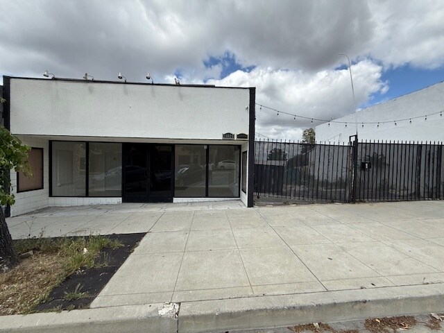 10027 Commerce Ave, Tujunga, CA à vendre Photo du bâtiment- Image 1 de 1
