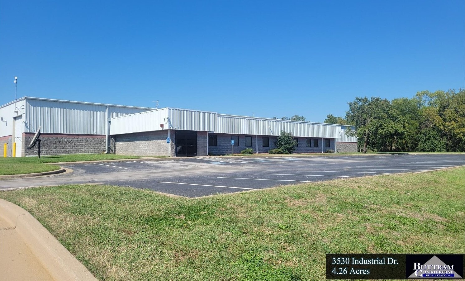 3530 Industrial Ave, Joplin, MO for lease Primary Photo- Image 1 of 15