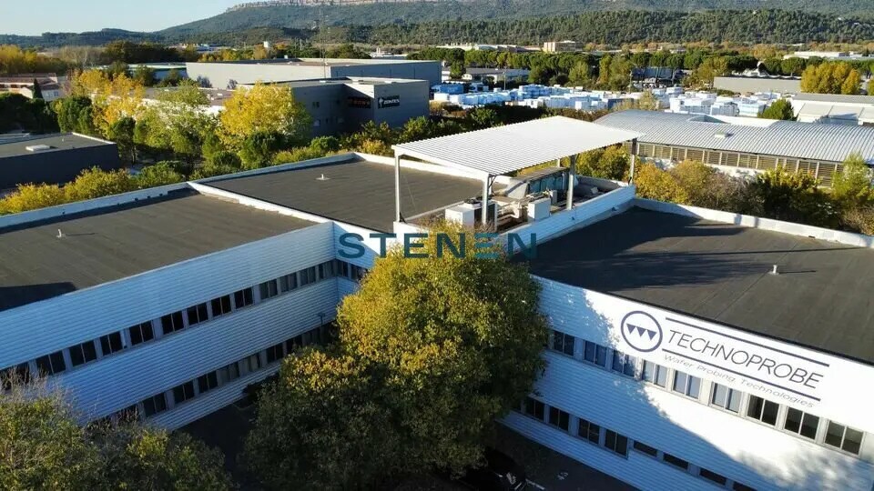 Office in Rousset for lease - Building Photo - Image 2 of 11