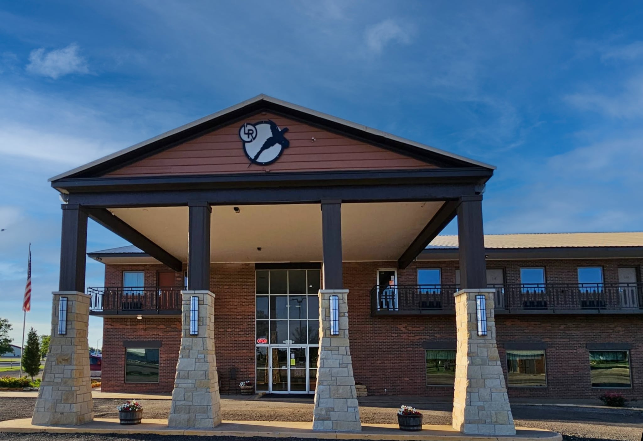 901 S Fossil St, Russell, KS for sale Building Photo- Image 1 of 7