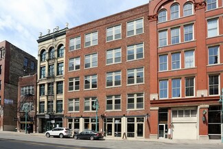 Plus de détails pour 227 N Water St, Milwaukee, WI - Multi-résidentiel à vendre