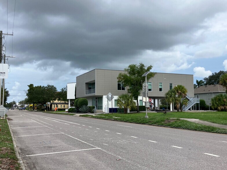 2011 W Platt St, Tampa, FL à vendre - Photo du bâtiment - Image 2 de 6