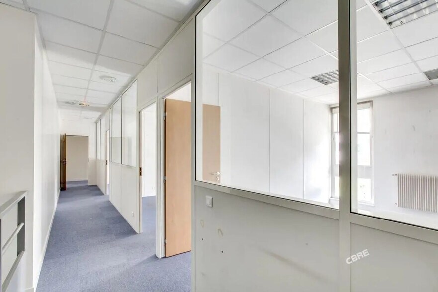 Flex dans Rungis à louer - Photo intérieure - Image 2 de 8