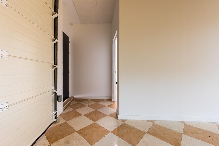 Calle Alfarería, 62, Pilas, Sevilla for sale - Interior Photo - Image 3 of 16