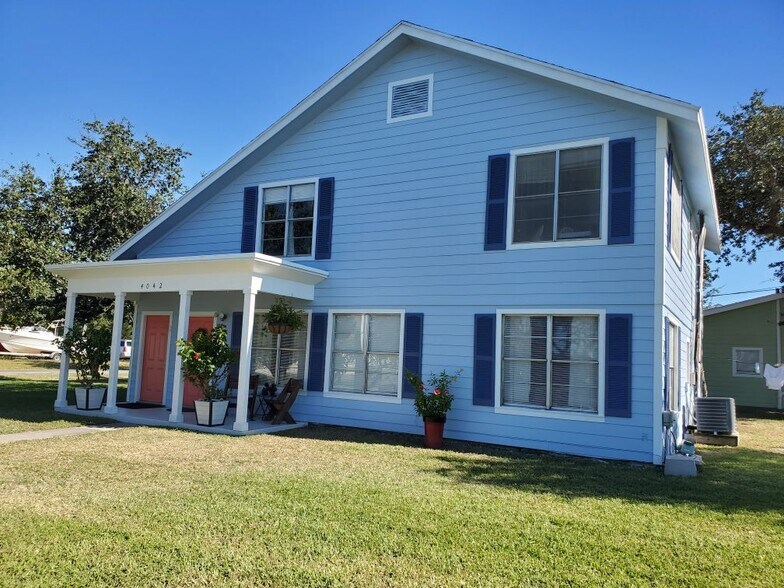 4042 Loop 1781, Rockport, TX à vendre - Photo principale - Image 1 de 4