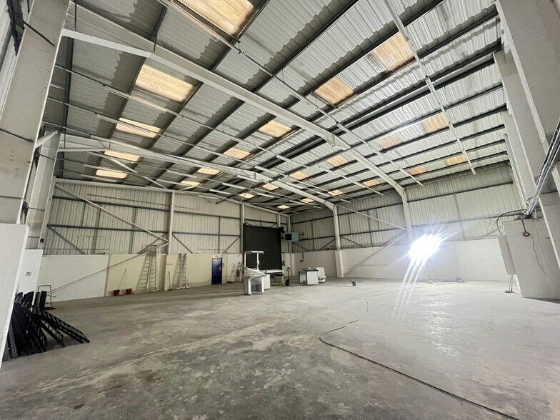 Brunel Way, Stonehouse for sale - Interior Photo - Image 2 of 4