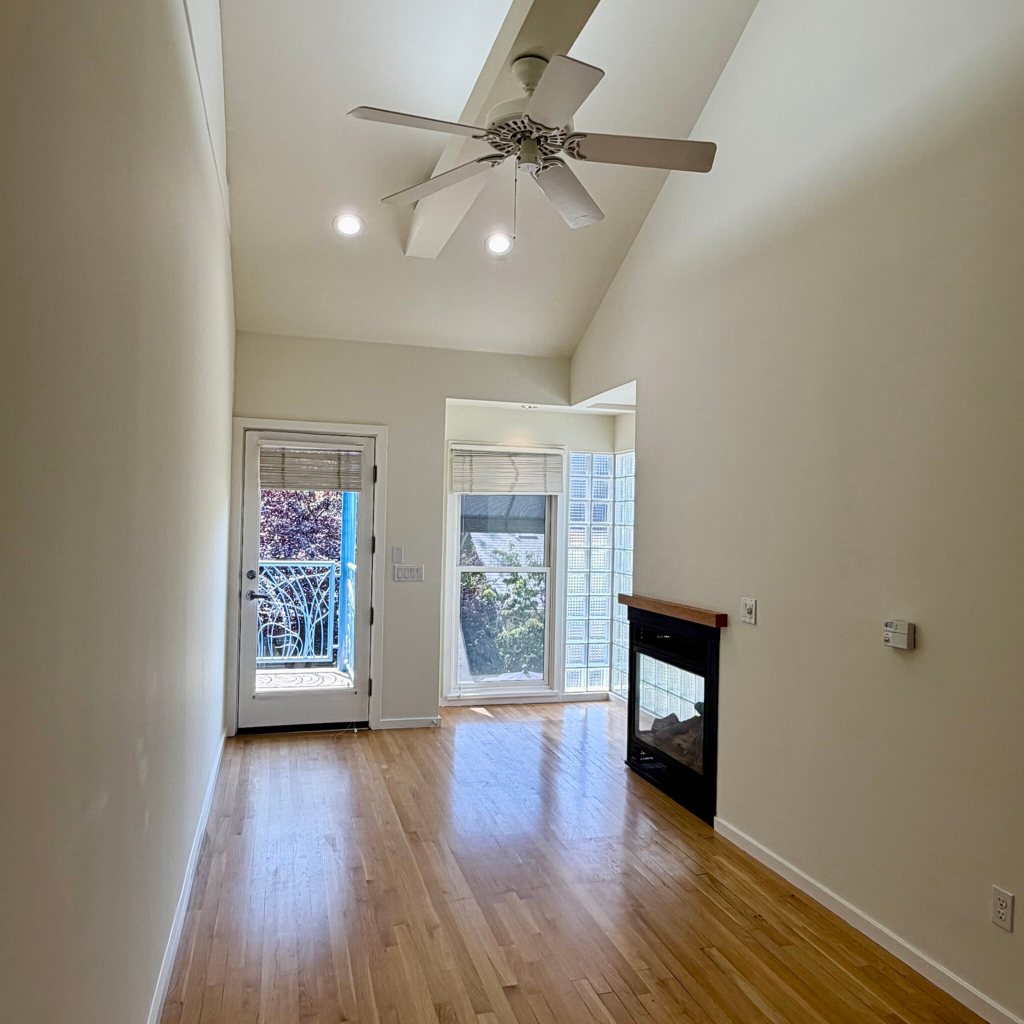 430 D St, Davis, CA for lease Interior Photo- Image 1 of 6