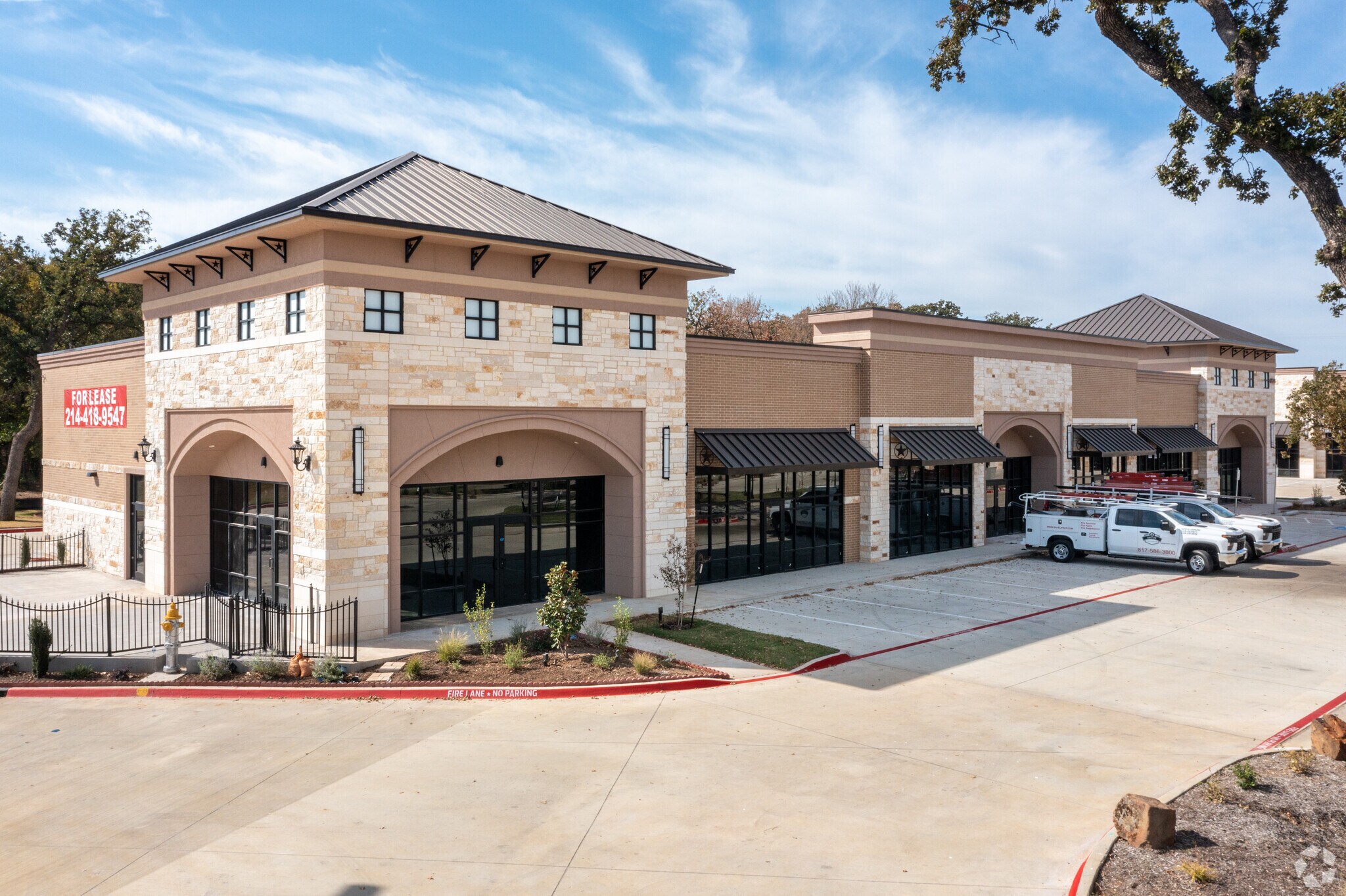 SWC I-35 and Lake Sharon Drive, Corinth, TX à louer Photo principale- Image 1 de 28