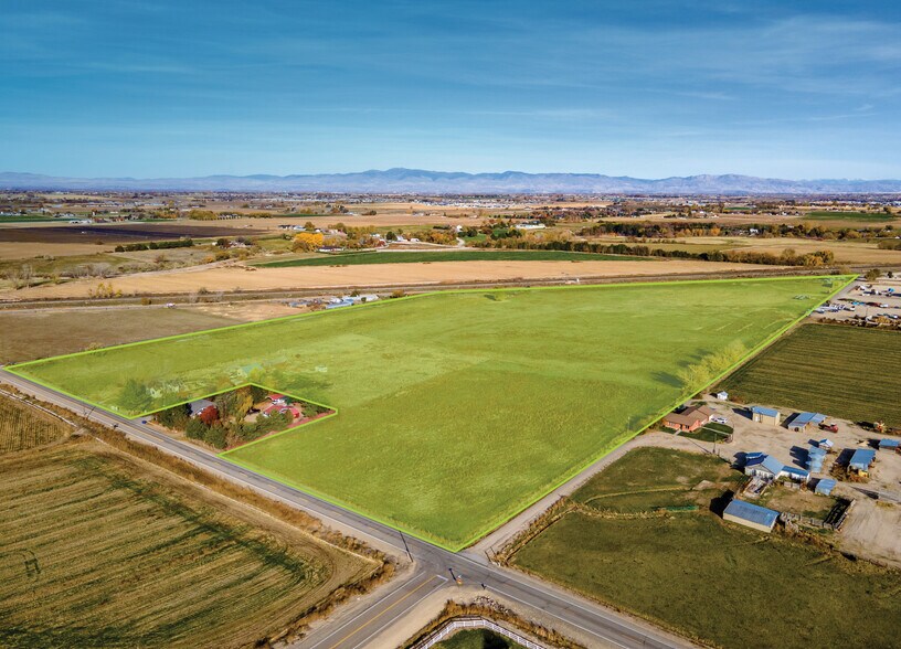 8626 S McDermott Rd, Kuna, ID à vendre - Photo principale - Image 1 de 6