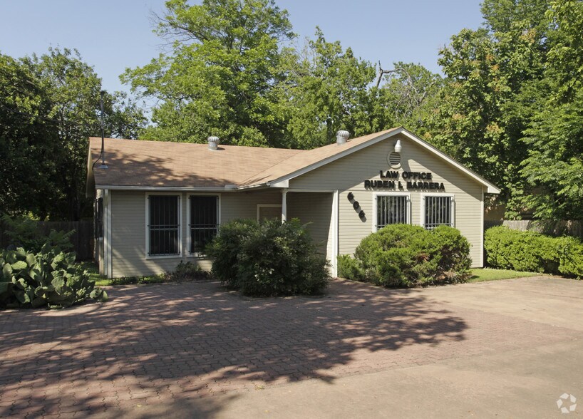 606 W Oltorf, Austin, TX à vendre - Photo du bâtiment - Image 2 de 3